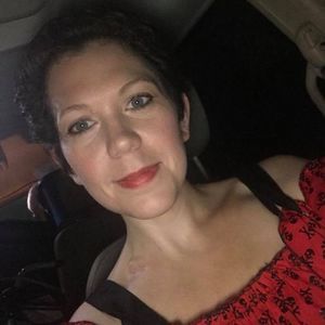 Meet your Posher, Valerie